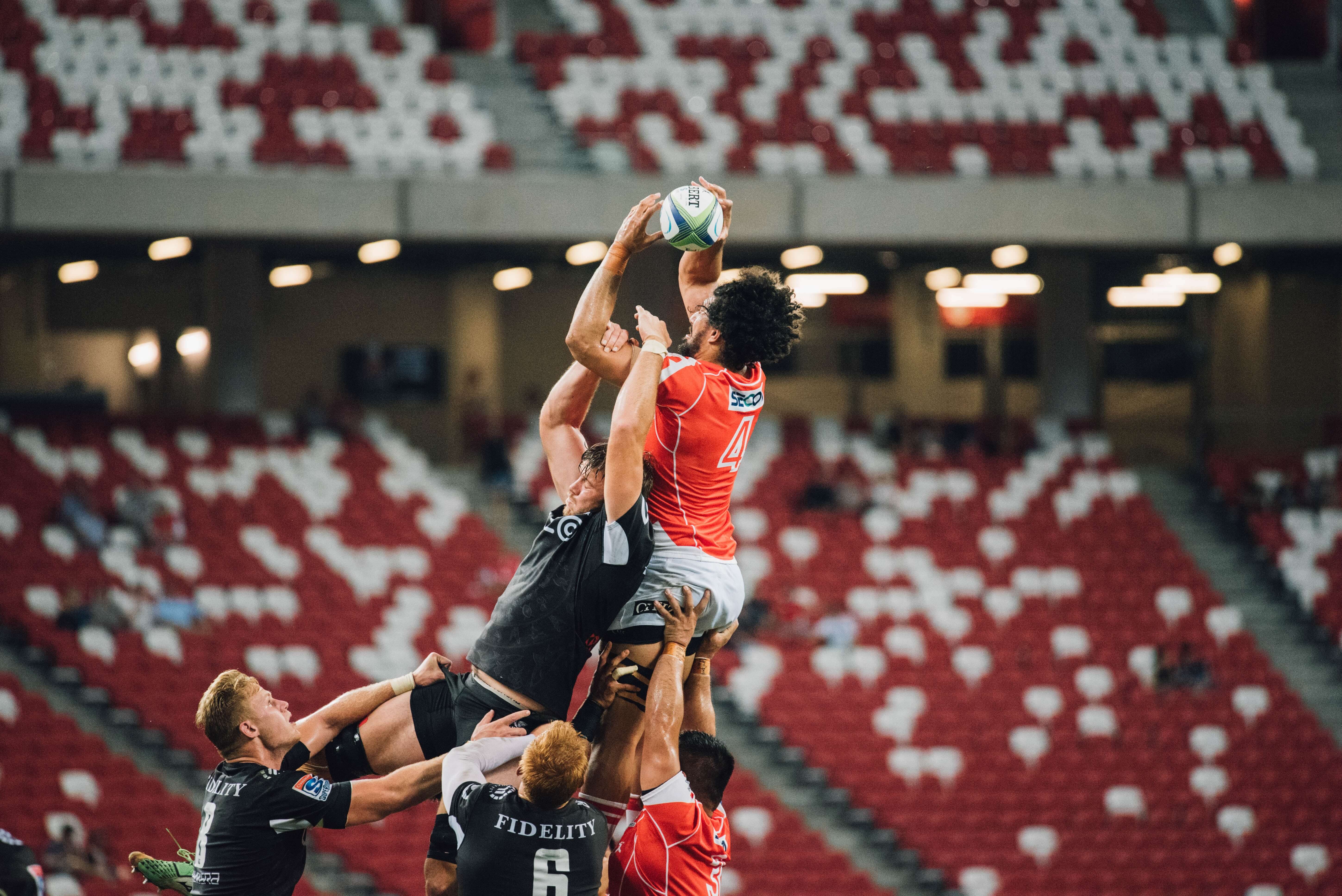 rugby line out